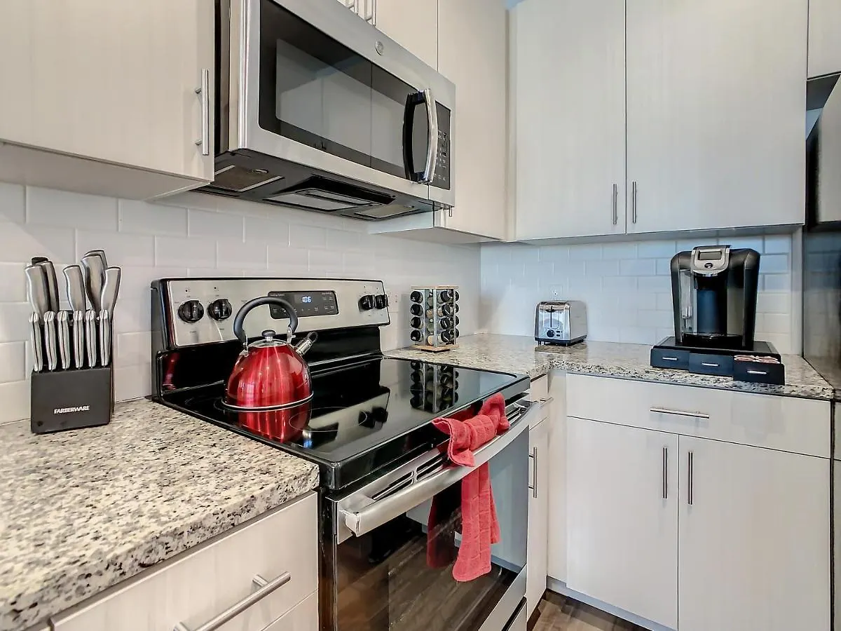 Large Apartment, Close To Apartment