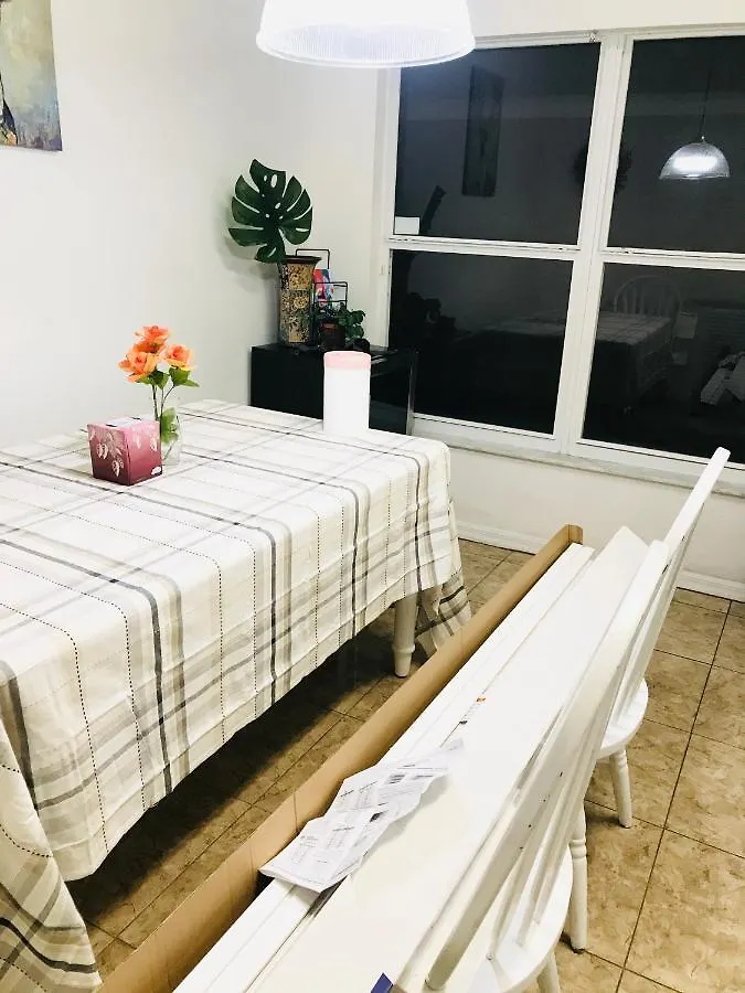 Near Disney Vacation Private In Shared Kissimmee