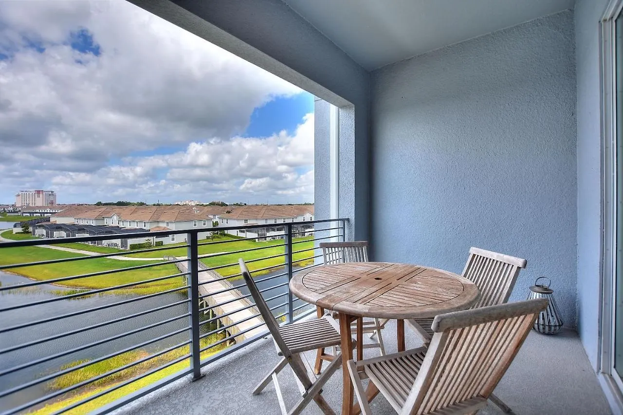 3131 Paradox Circle, Unit 404 #838 Apts شقة