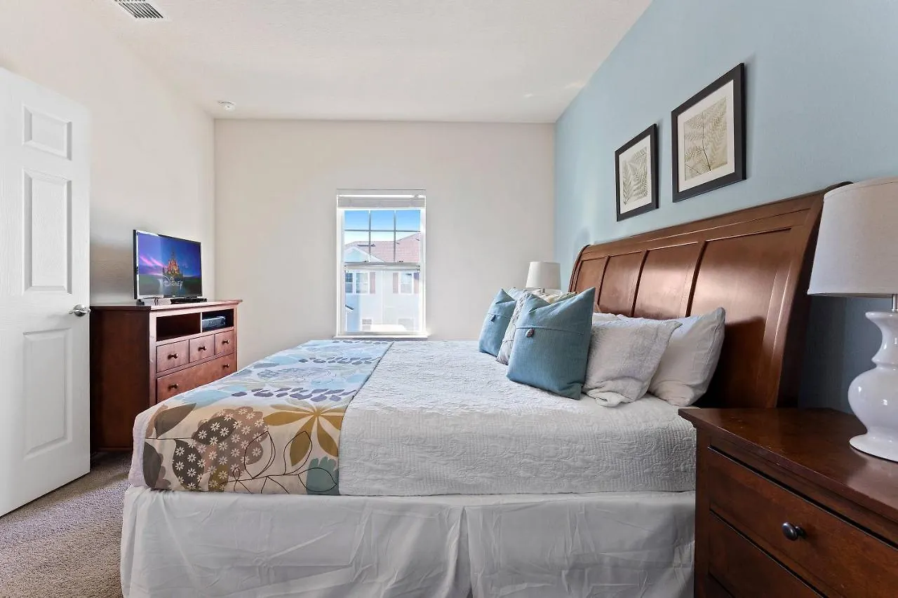 Cozy Decor 4br At West Lucaya Wl8972 *