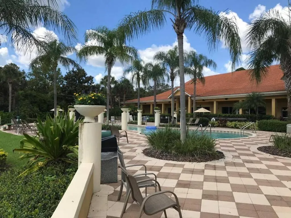 Holiday home Encantada Dream - 3 Bedroom Townhome Near Disney!