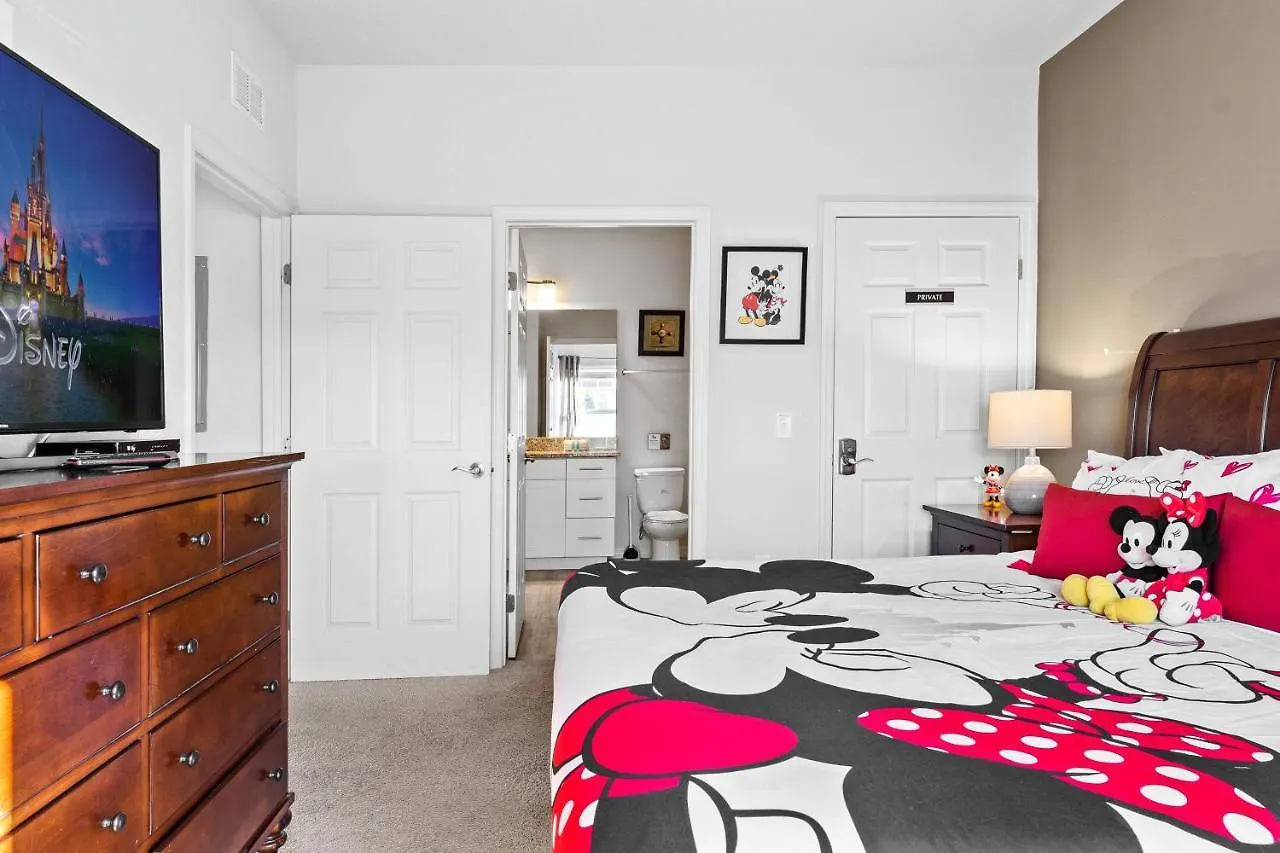 Holiday home 4br Community Pool Across The Street Wl8989