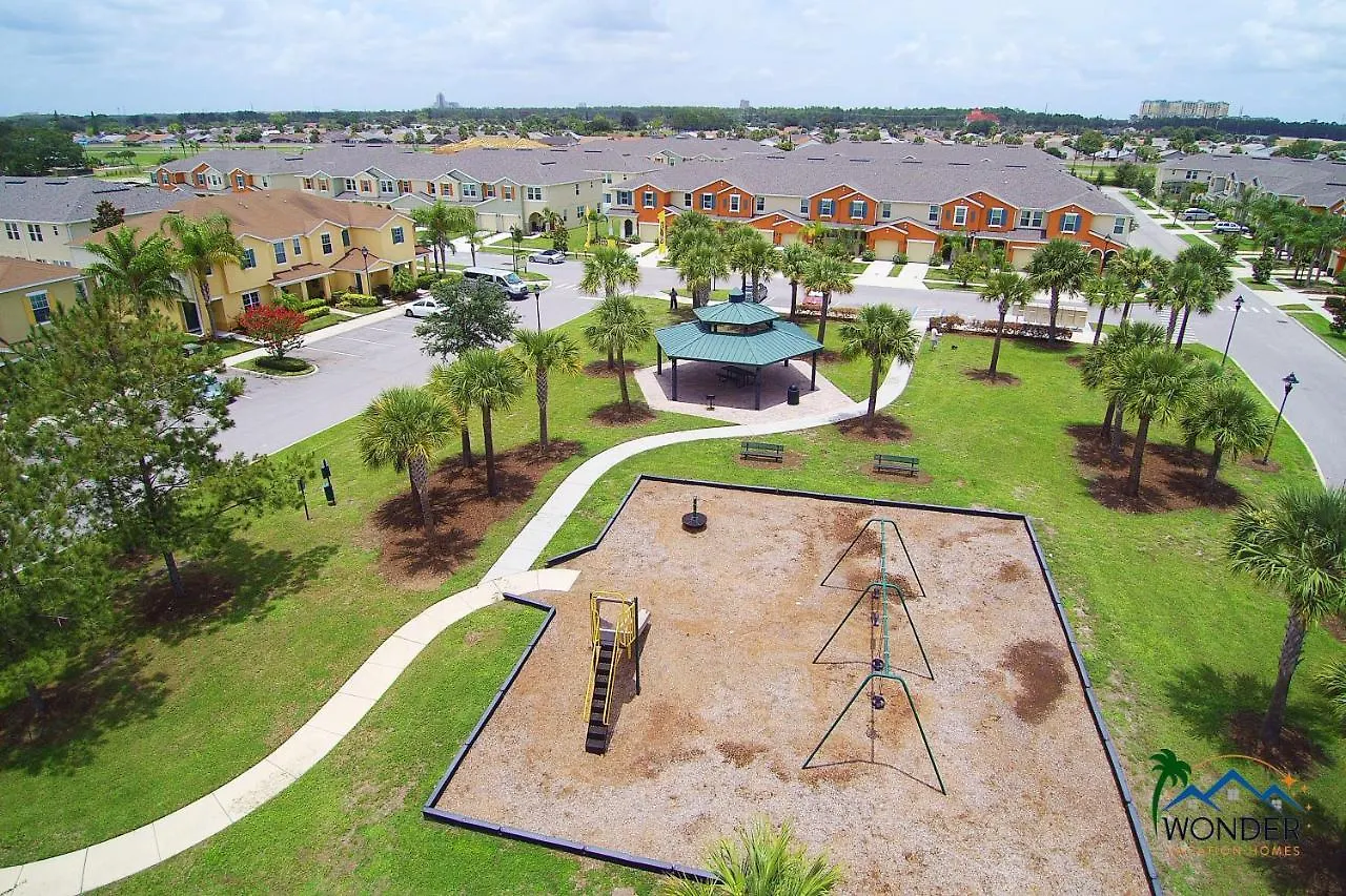 4bd Sleeps 9 W Jacuzzi Close To @ Compass Bay 5113c *