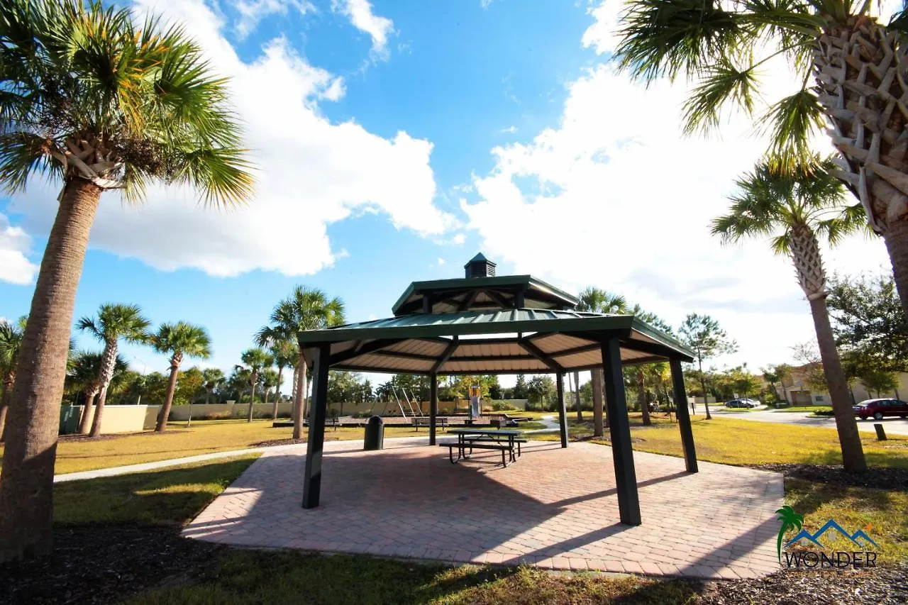 4bd Sleeps 9 W Jacuzzi Close To @ Compass Bay 5113c