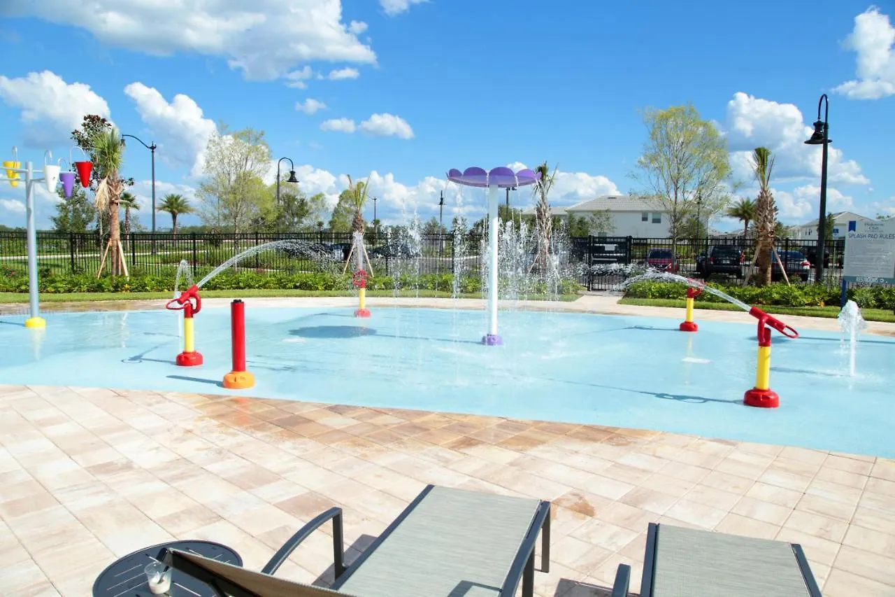 Stunning 5 Bd W/ Pool Close To 4822 Kissimmee