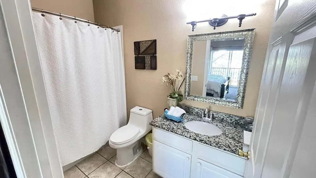 Beautiful 3 Bedroom Minutes From Disney! Apartment Kissimmee