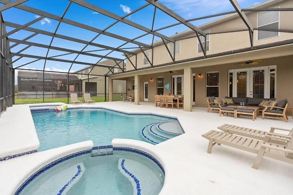 Lakeview W/8 Bedroom 5 Kingsuite 3 Miles To Villa Kissimmee