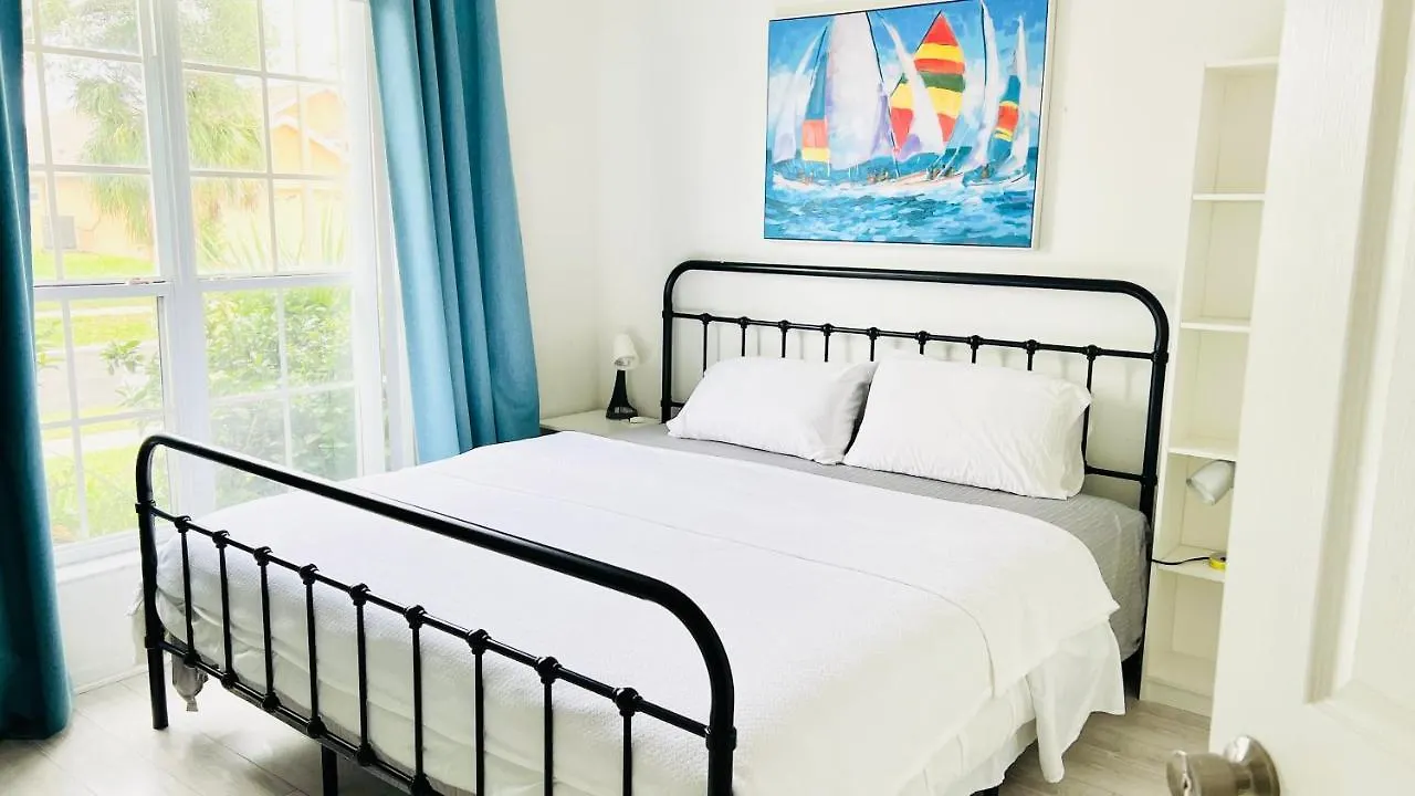 Homestay Near Disney Vacation Private In Shared Kissimmee