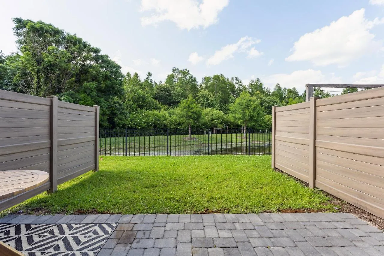 Luxury 3bd/2.5ba Near & Attractions 公寓