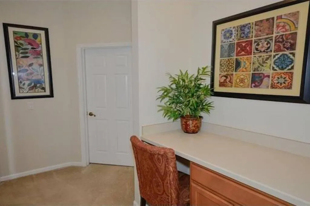 Reunion South Facing Pool 3 Bed/3.5 Baths *
