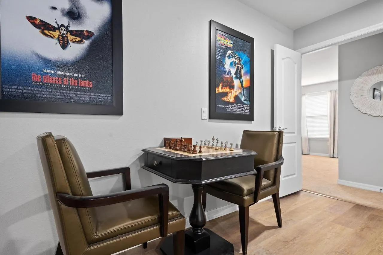 Bsv8805 - Luxurious Professionally Designed In Windsor At Westside Holiday home