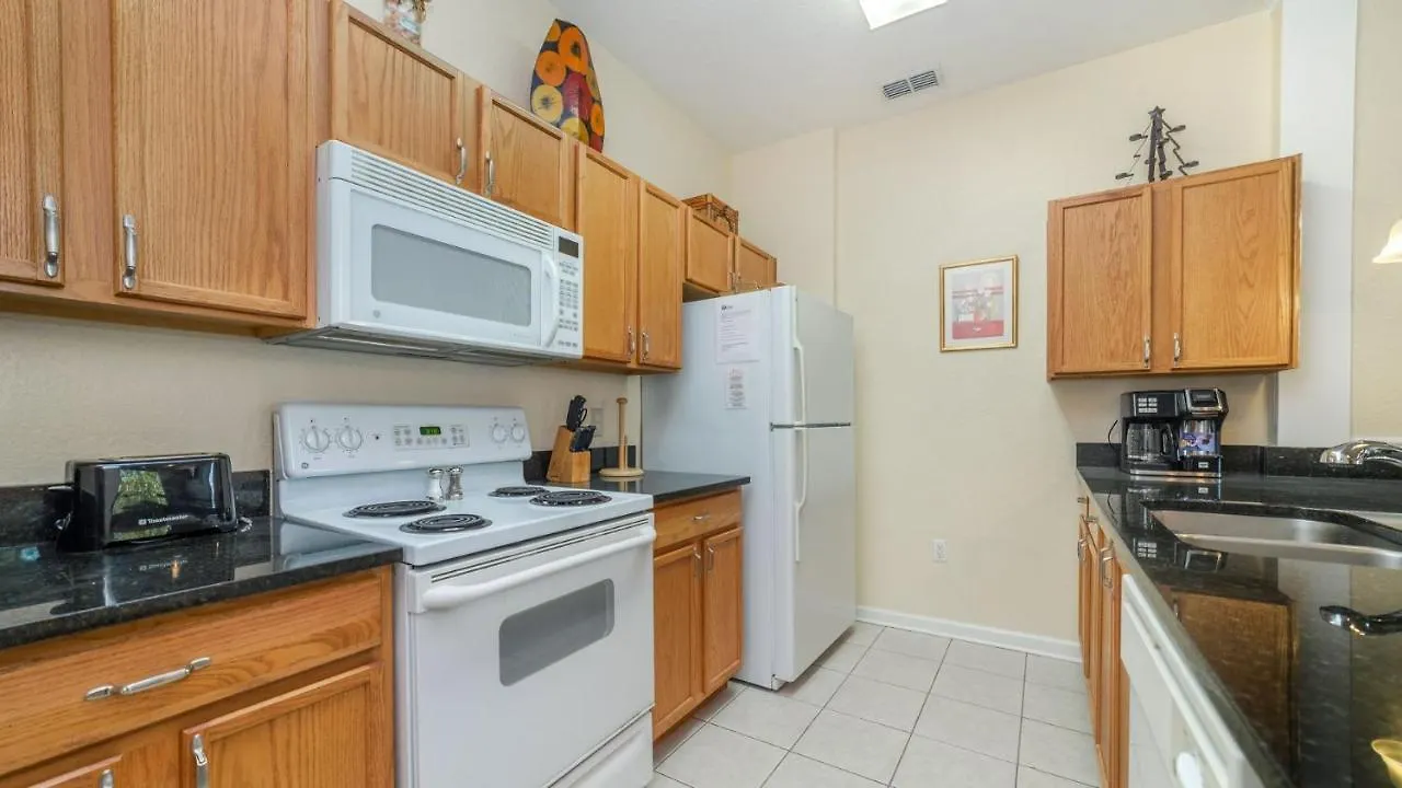 Apartamento 7675 Comrow #403 Kissimmee