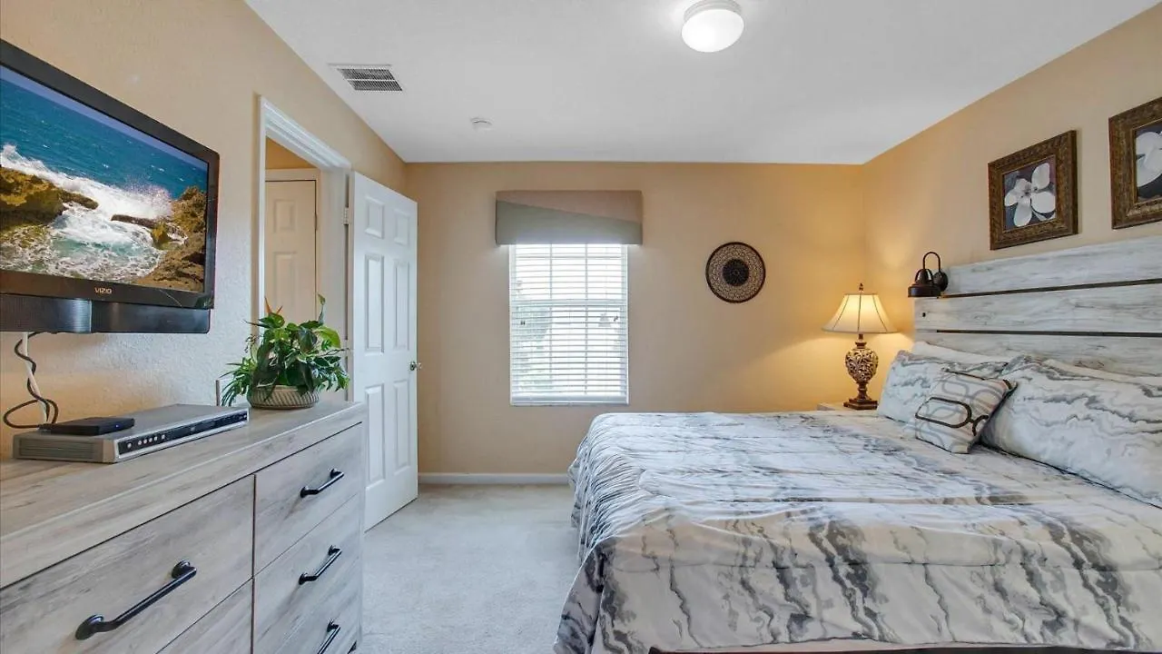 2605 Daulby S Holiday home *