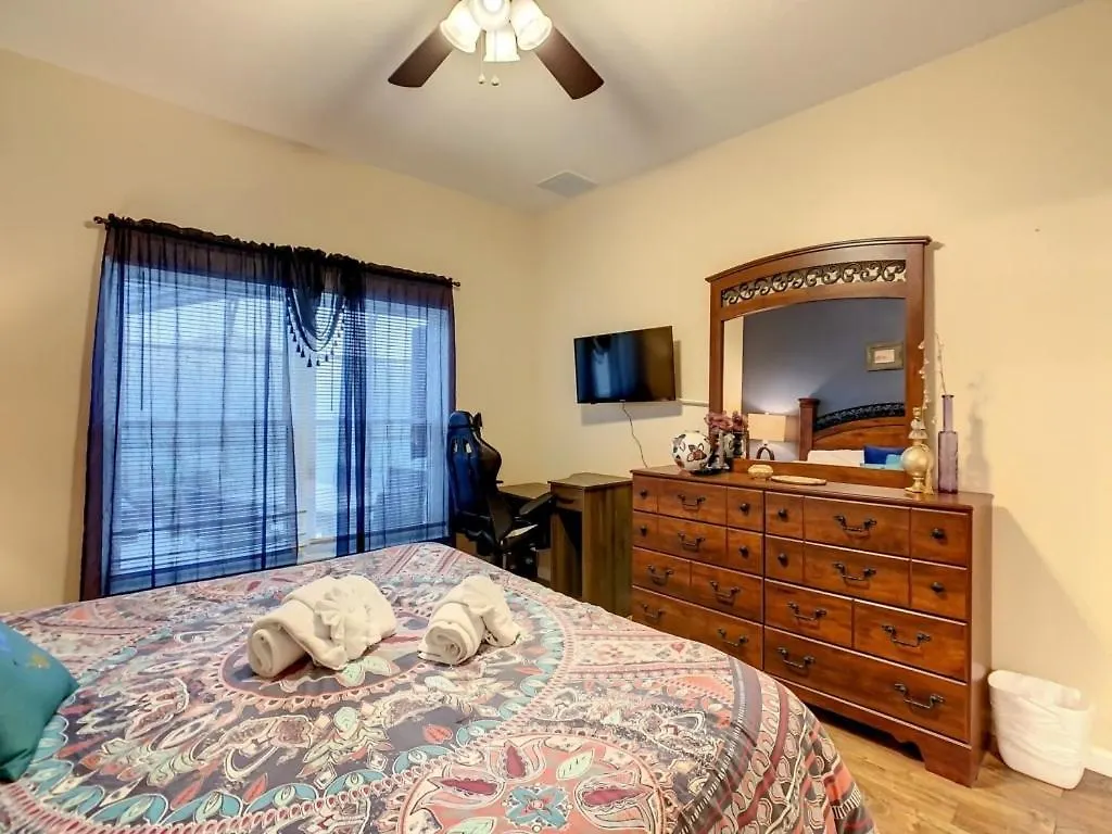 Beautiful Windsor Palms 4 Bed South Facing Pool Villa Kissimmee