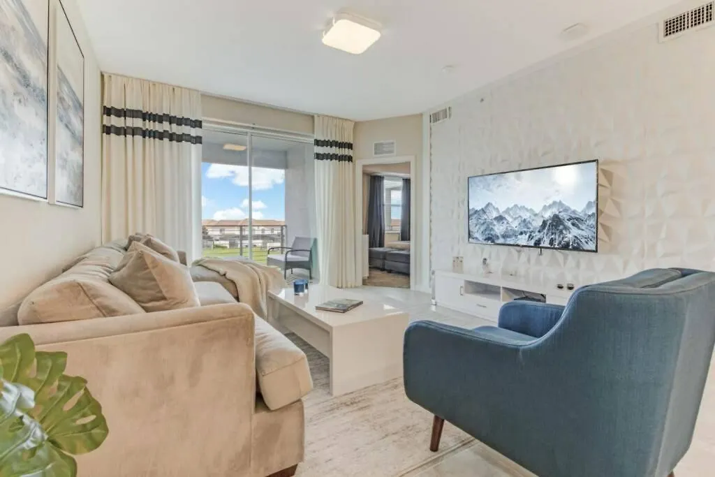 Apartment Summer Sale Storey 3bdrm