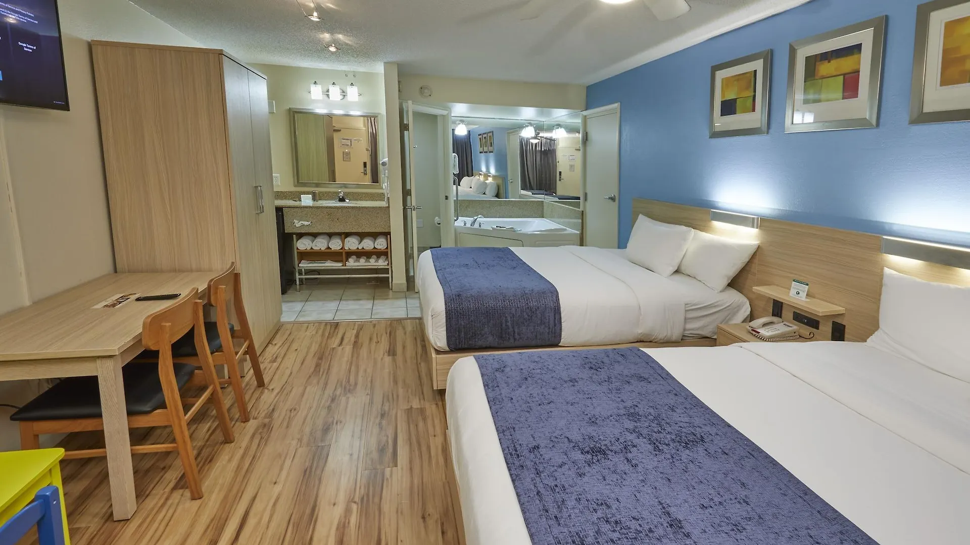 Ramada By Wyndham Flamingo Water Park 3*