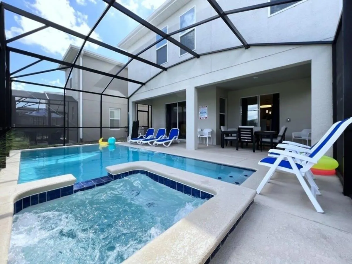 World-house Up To 18 Ppl At Storey Lake-cloud9