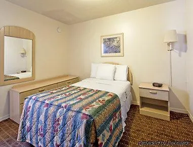 Super 8 By Wyndham