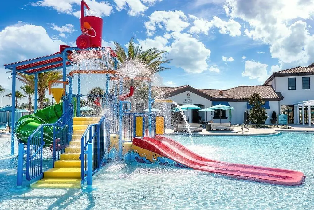 The Happy Place! - Upgraded Fun Windsor Holiday home *