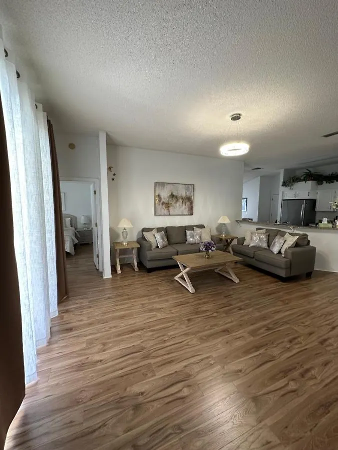 Private Pool With A Beautiful View Overlooking The Lake! Near - Universal *