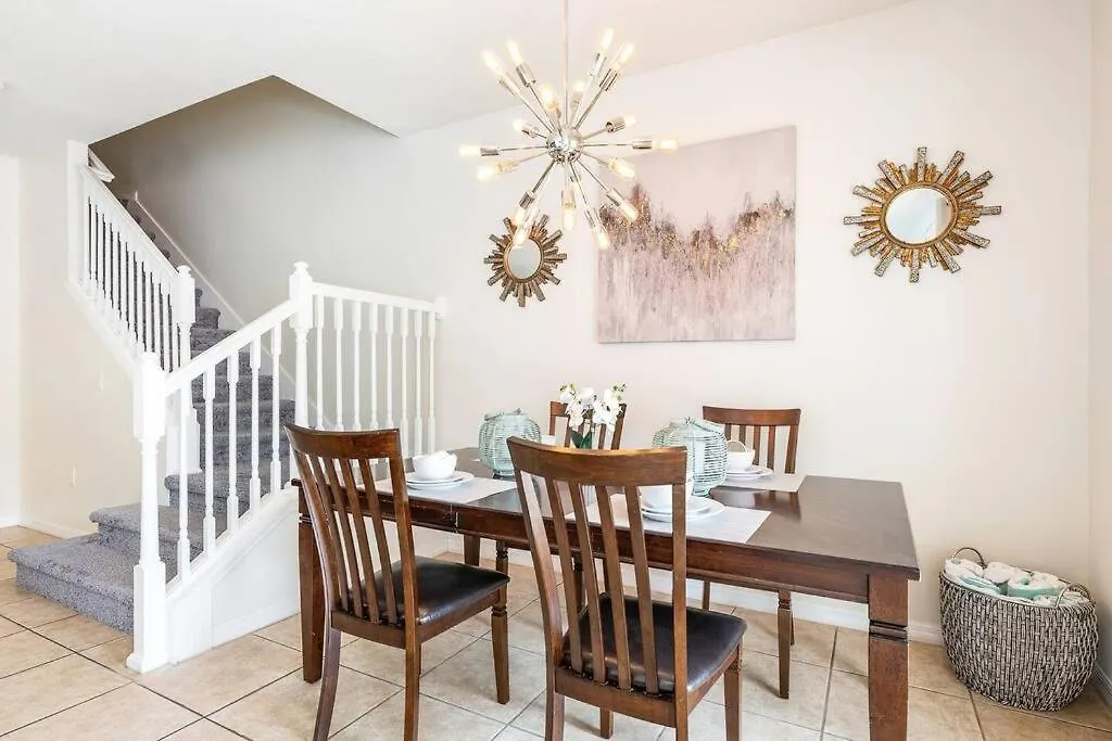 Ferienhaus Castaway Oasis - 5 Bed Townhome, Heated Pool & Bbq Kissimmee