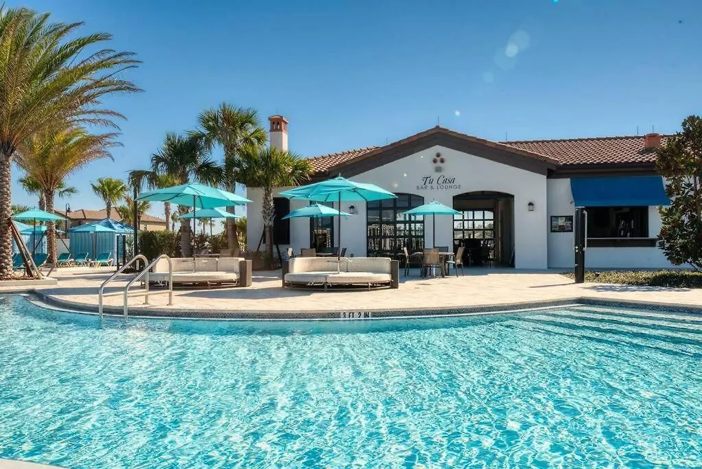 Ferienhaus Castaway Oasis - 5 Bed Townhome, Heated Pool & Bbq