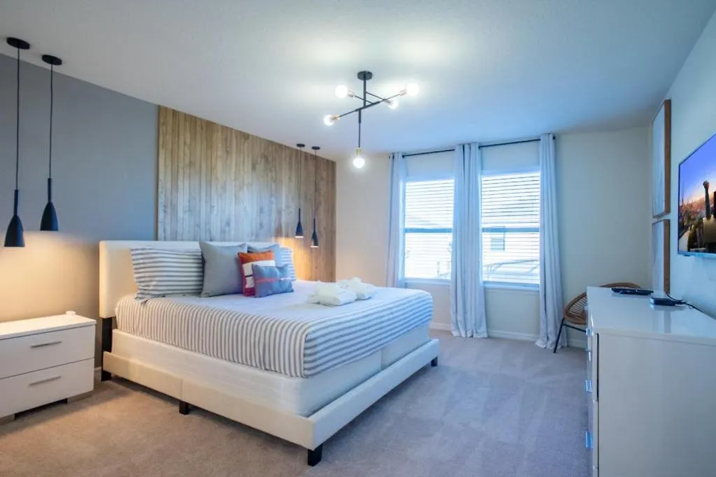 Private Pool Townhome At Windsor At Westside