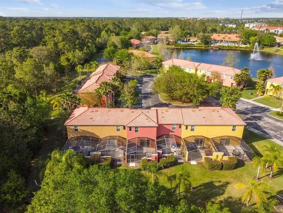 Small&comfy Private/jacuzzi Near Fiber Internet Kissimmee