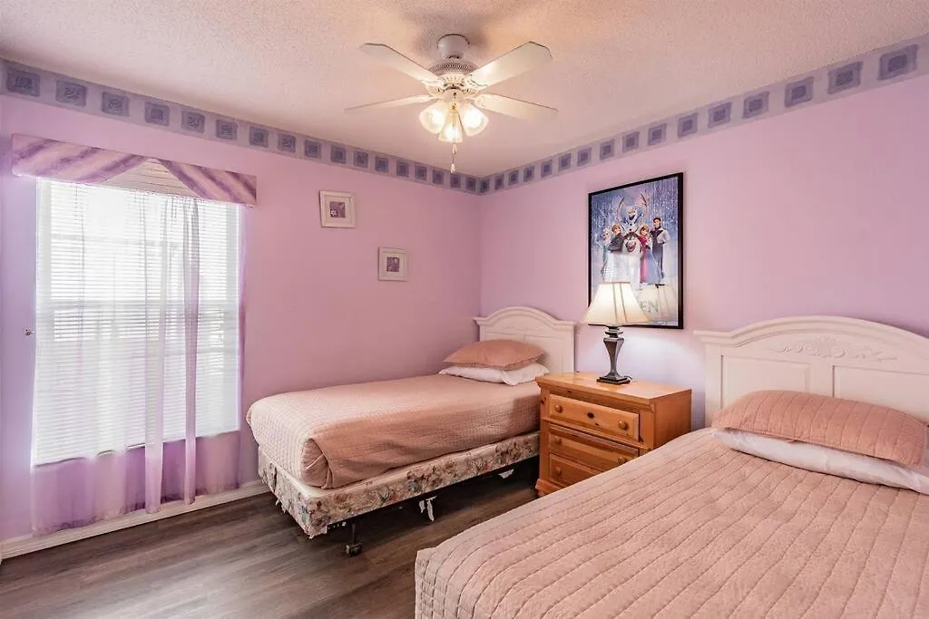 Holiday home Spacious Water View With Pool Area-no Carpet Kissimmee