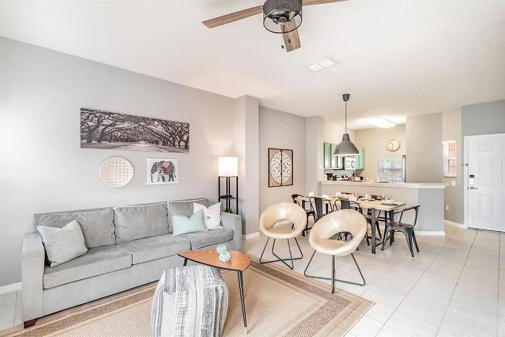 Elegant Pool House - Disney-no Carpet/fiber 500mb Holiday home Kissimmee