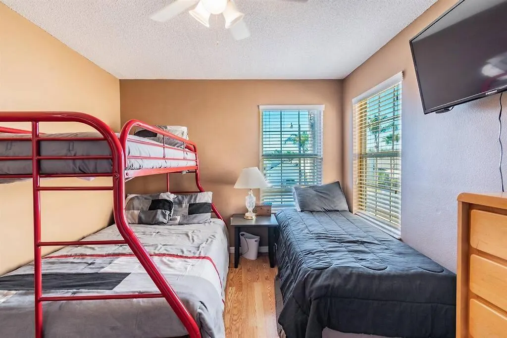 Amazing View With Pool-disney Area- Berkley Holiday home