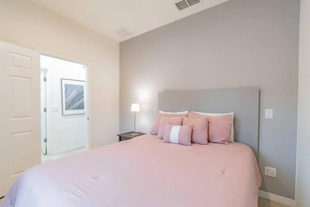 Cozy Private Jacuzzi Near To Fiber Internet Holiday home Kissimmee