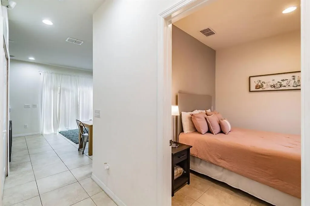 Cozy Private Jacuzzi Near To Fiber Internet * Kissimmee
