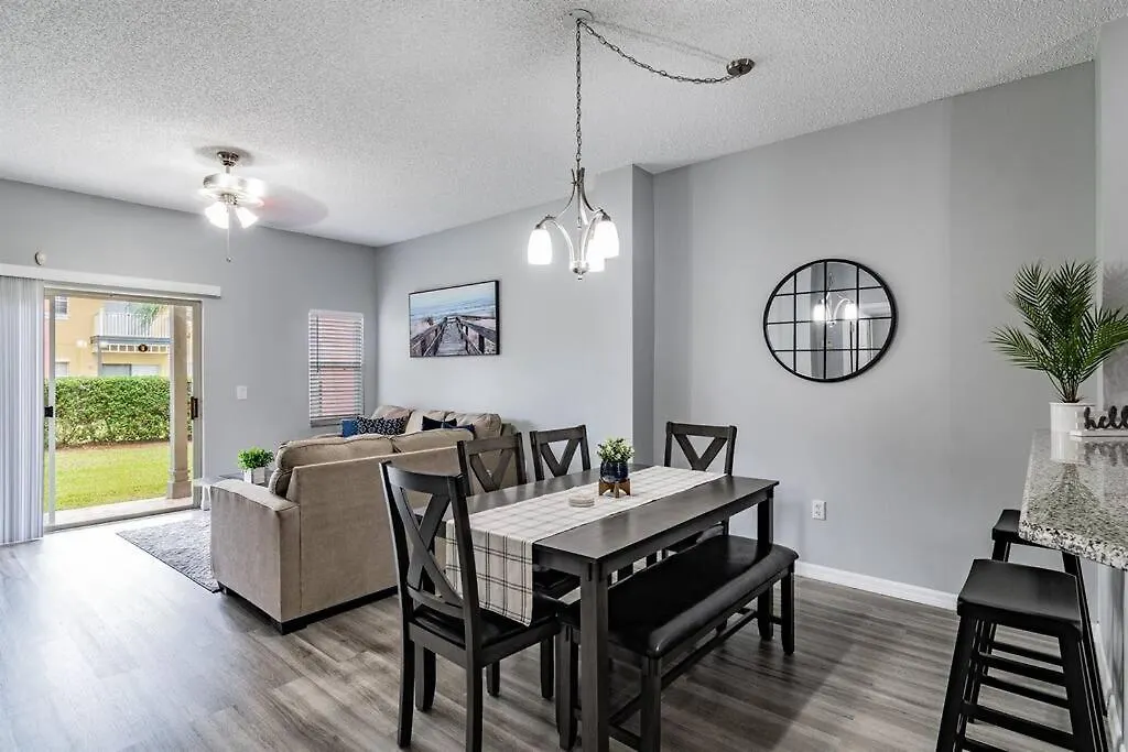 Charming & Cozy Townhouse Area - Berkley *