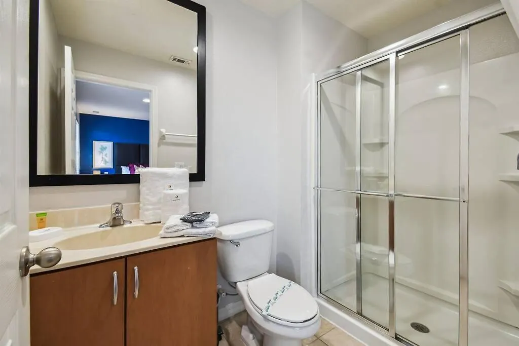 Holiday home Small&comfy Private/jacuzzi Near Fiber Internet *