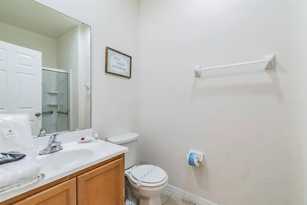 Cozy Private Jacuzzi Near To Fiber Internet Kissimmee