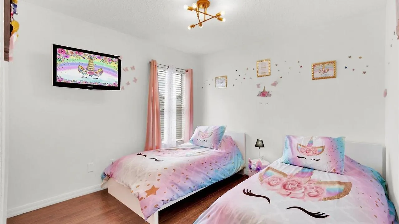 Emerald Island - 7 Bed 55 Baths Villa *