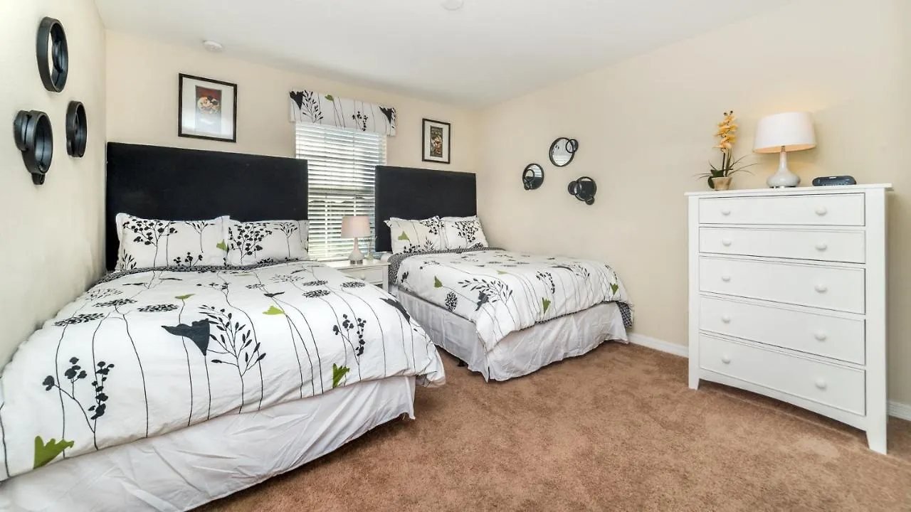 Paradise Palms - 4 Bed 3 Baths Holiday home *