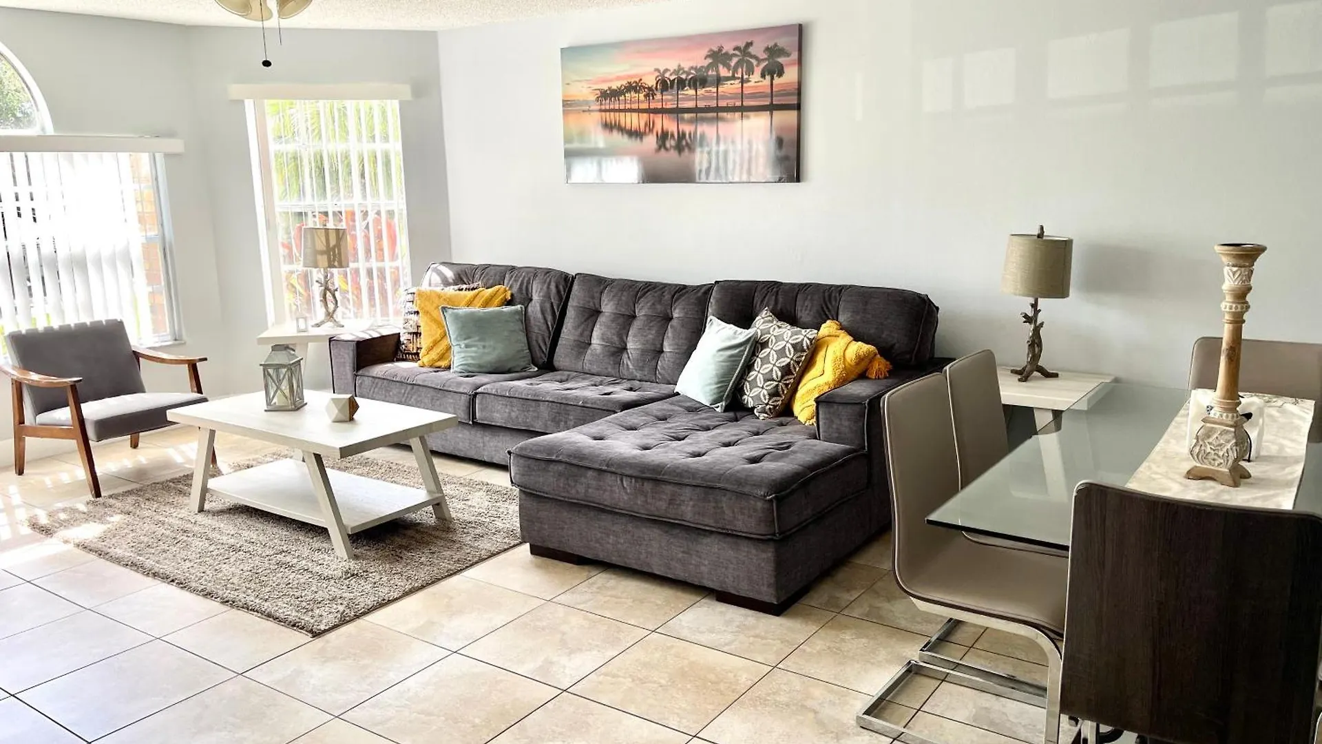 Great Lovely Family Close * Kissimmee