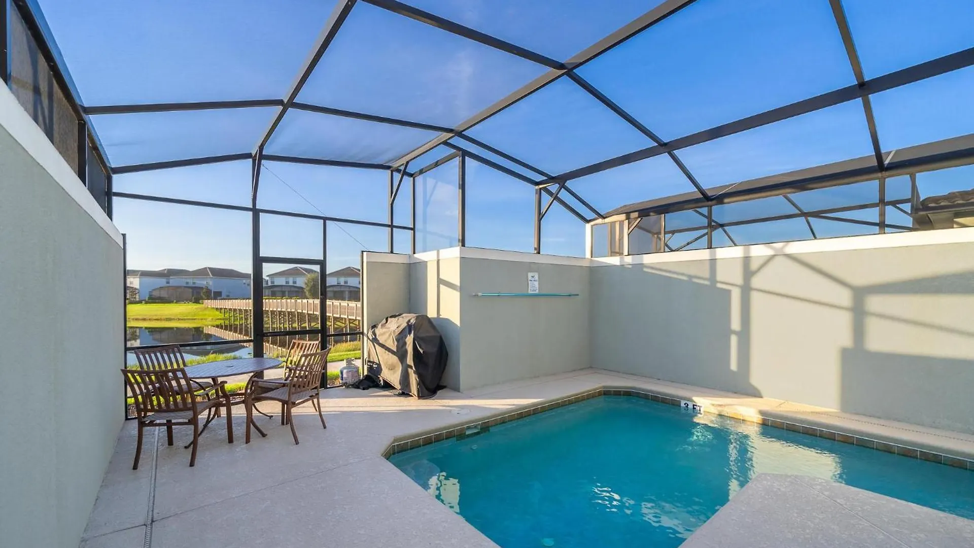 3151ls Townhouse 4 Bedrooms & 3 Bathrooms + Pool * Kissimmee