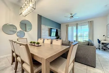Stunning Golf View 2br With Waterpark & Game *