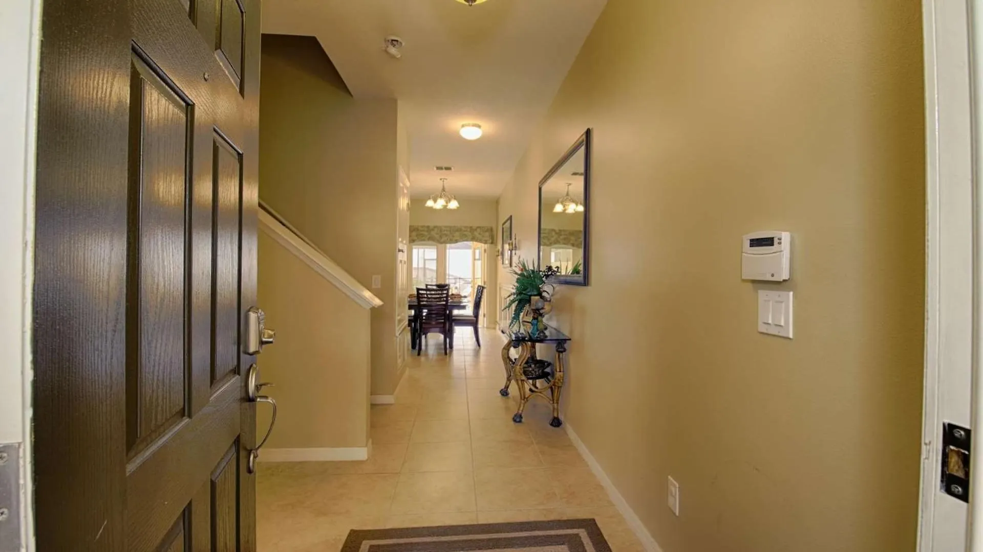 8960 Paradise Palms