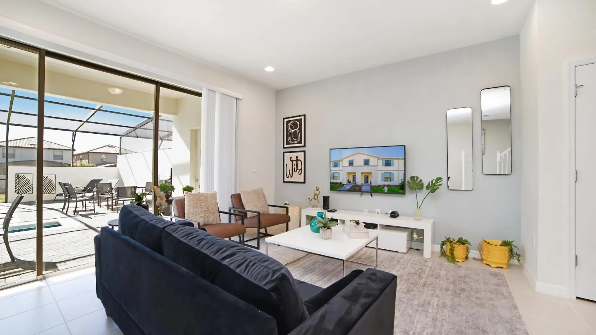 Windsor At Westside 267 By Holiday home *