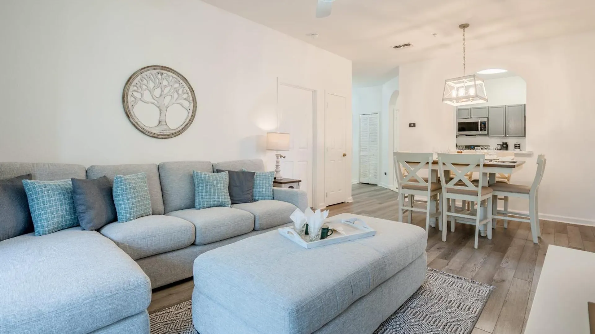 Windsor Palms Gem: Stylish And Fully Equipped *