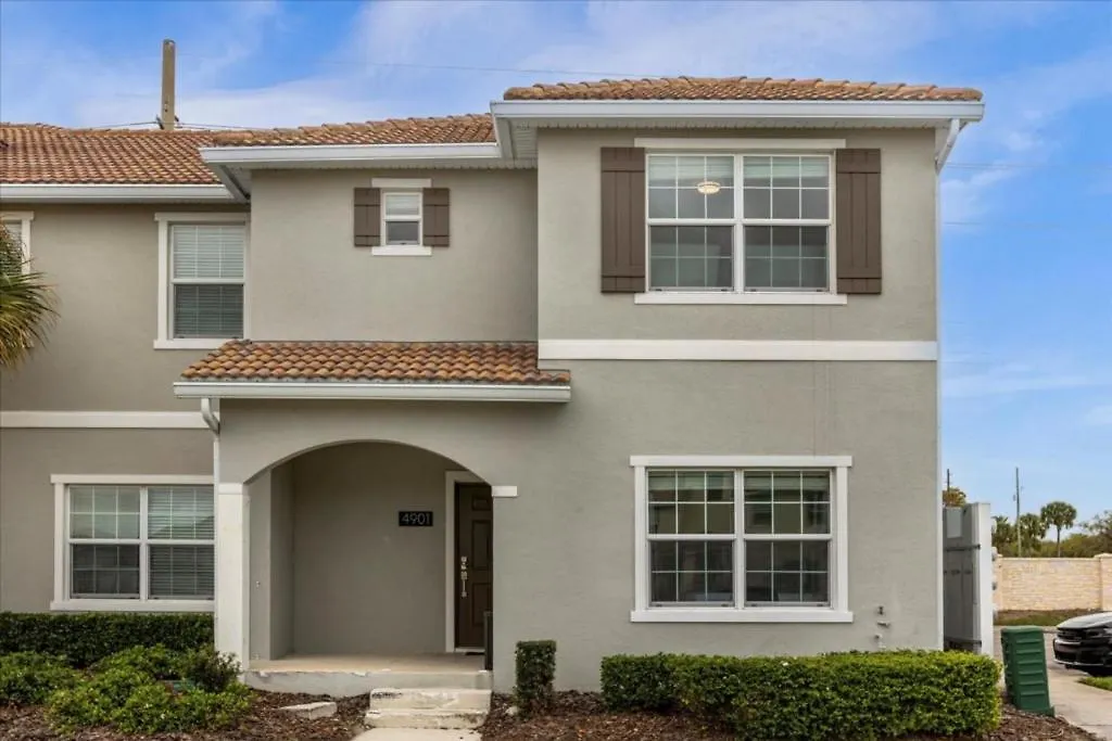 5 Bedroom- 5 Bathroom Storey 4901 Wa Kissimmee