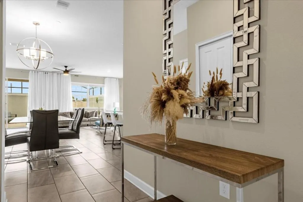 5 Bedroom- 5 Bathroom Storey 4901 Wa Holiday home Kissimmee