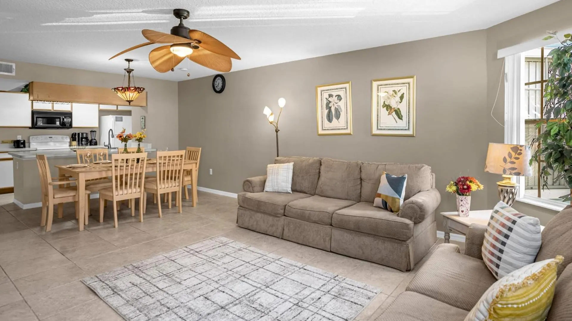 Ground Level With Garden Patio Kissimmee