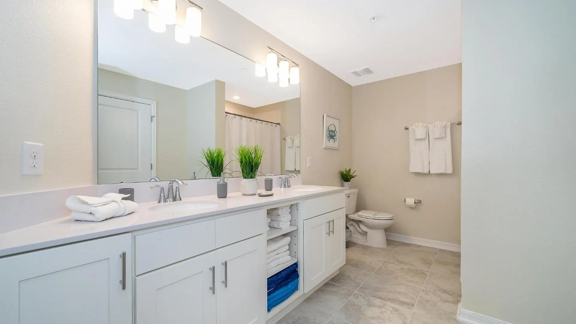 3150-308br Storey Lake, 3/2 Pool View * Kissimmee