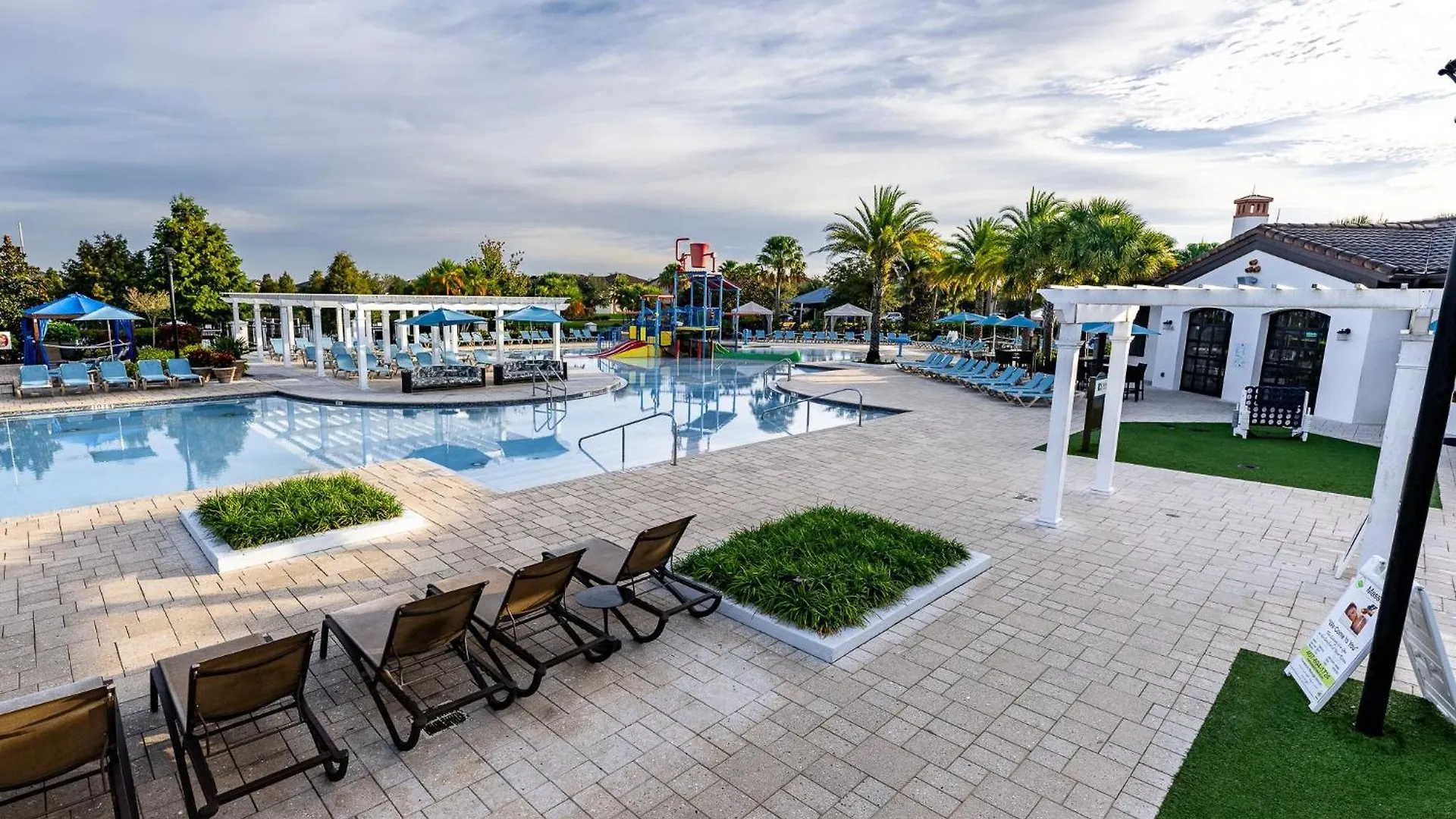 Holiday home Upscale 8br, Pool, Spa, Gameroom By Kissimmee