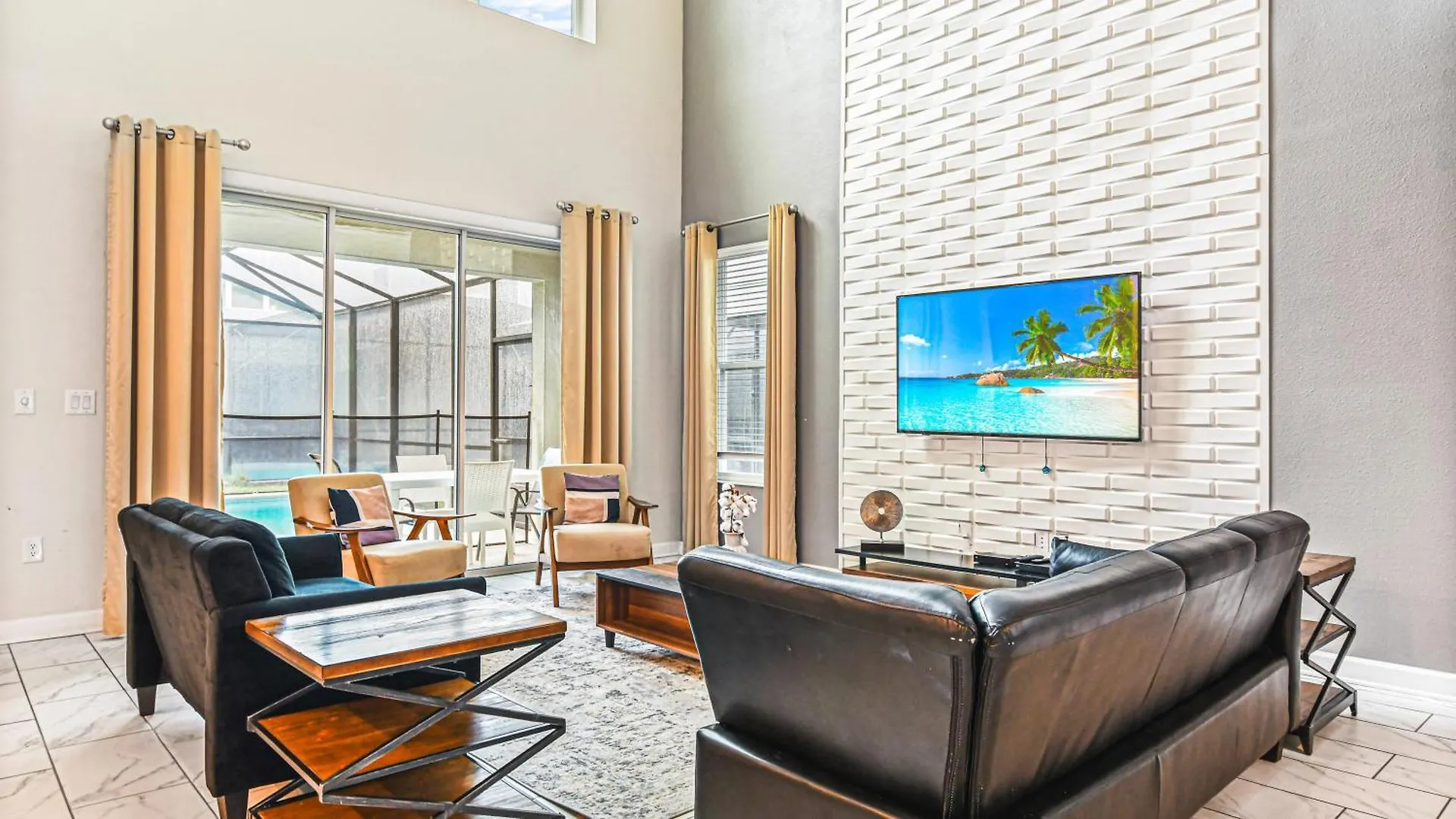 Storey Cozy Pool Theme Holiday home